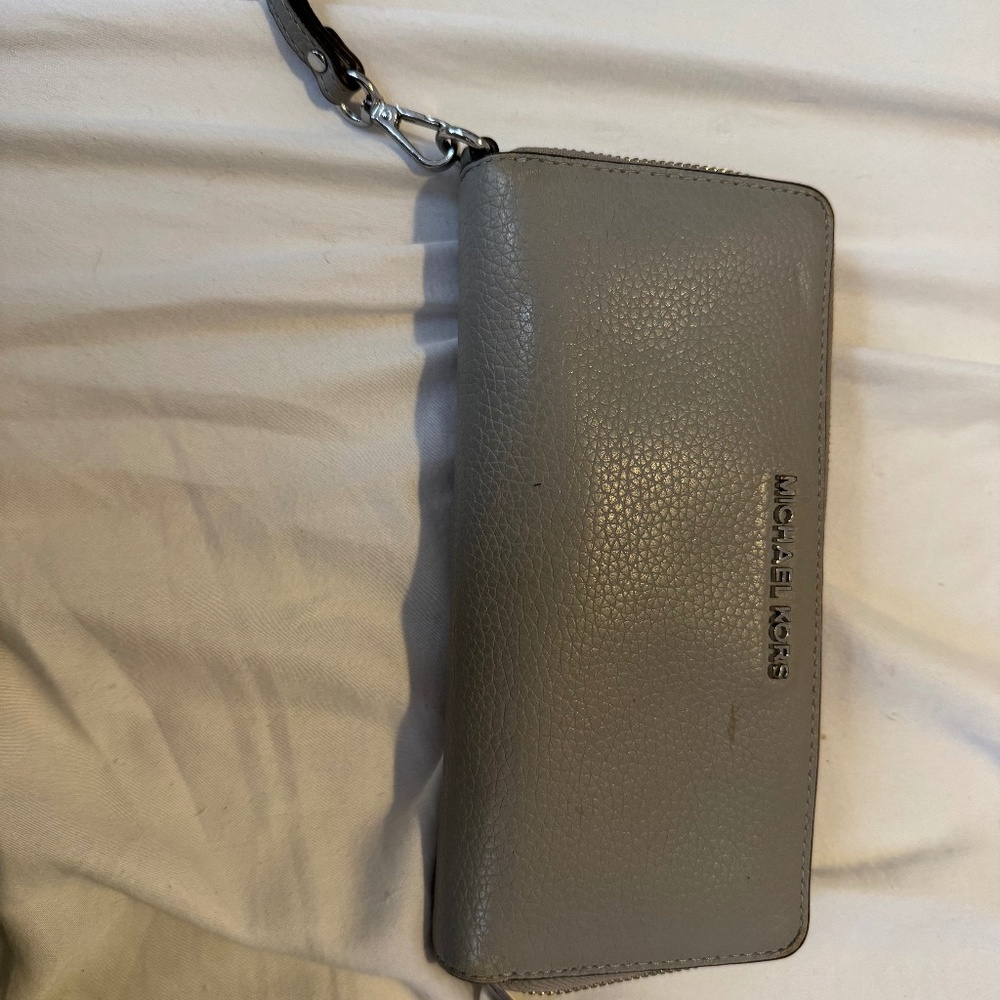 Michael kors wallett